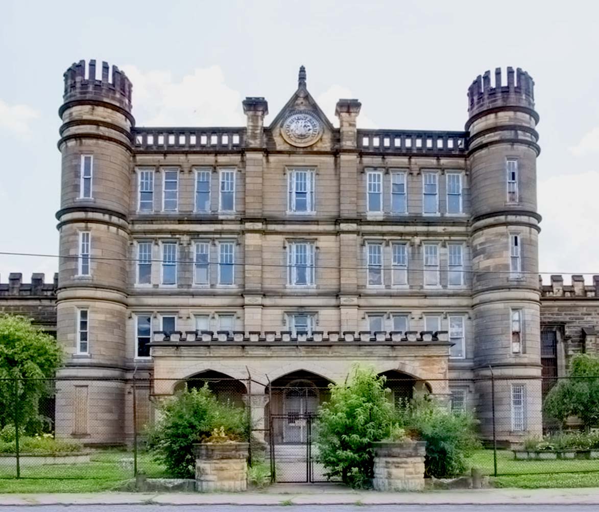 Moundsville Penitentiary stands gothic and chilling as a reminder of what a life of crime brings