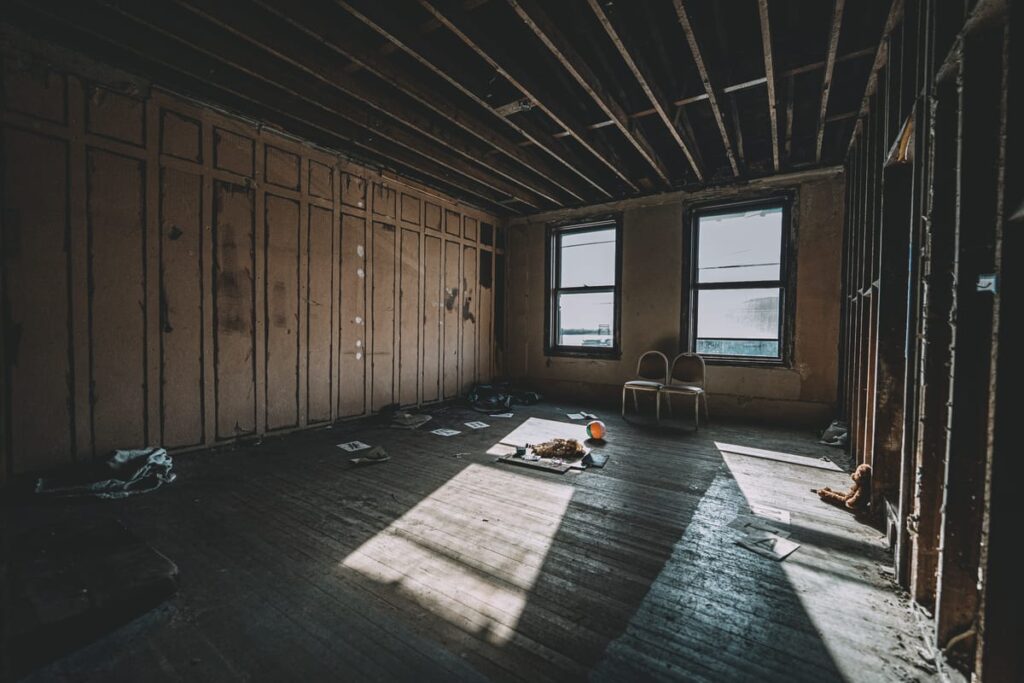 The upper floors, still under construction after a fire, is said to be haunted by a troubled woman