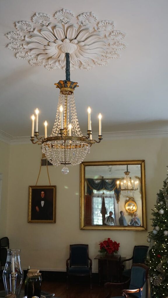 Oak Alley Plantation offers tour - check their website for details