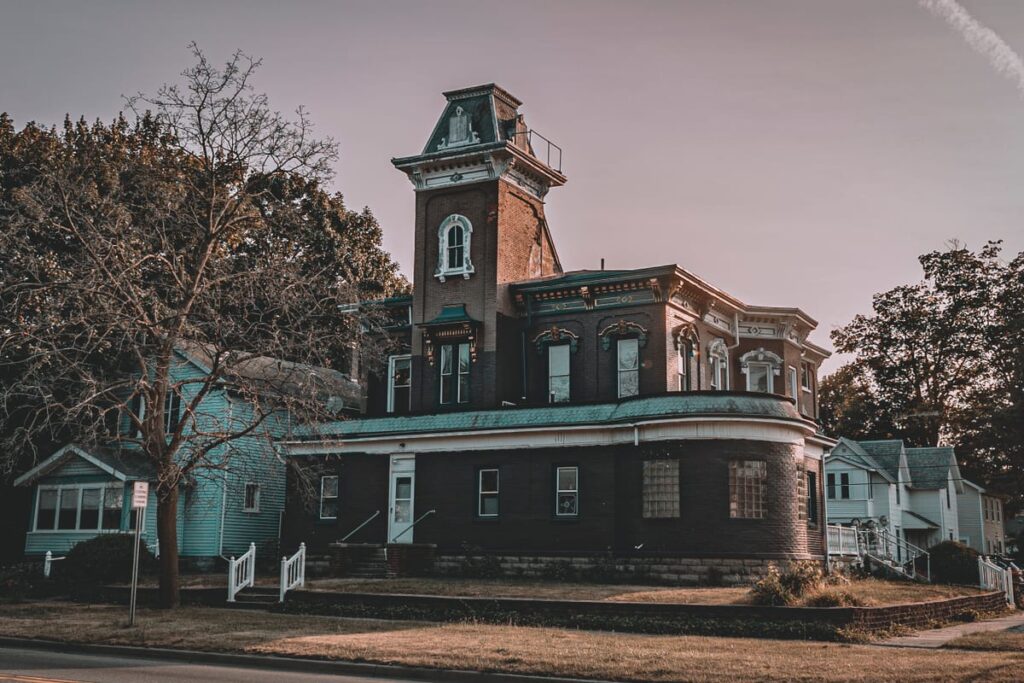 Old Stimson Hospital stands in Eaton Rapids, Michigan offering paranormal tours and investigations