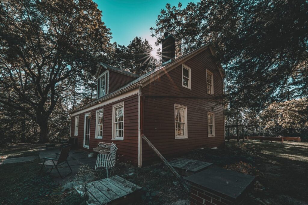 Cambre house in Nauvoo, Illinois overlooks the mississippi river and is rumored to be haunted