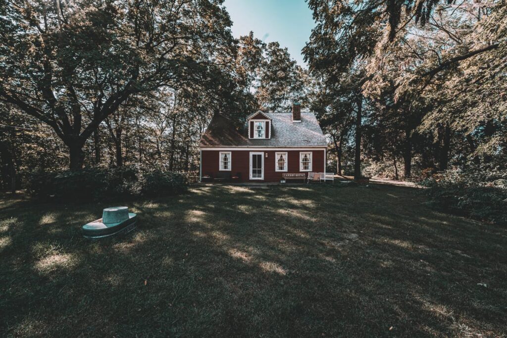 Hauntings are familiar to the Cambre House and have been reported since the current owner can remember